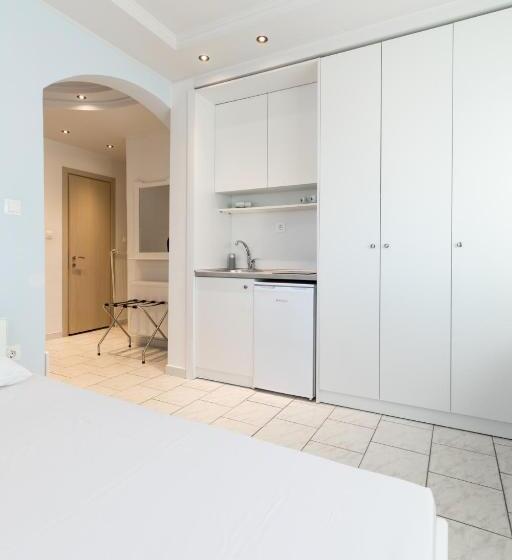 침실 1개 아파트, Melissanthi