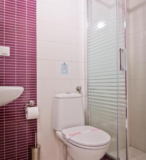 스탠다드 발코니 스튜디오, Melissanthi