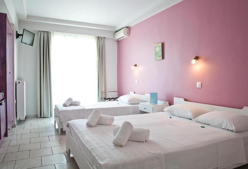 스탠다드 발코니 스튜디오, Melissanthi