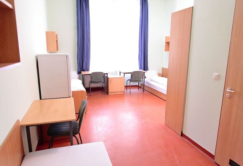 家庭间, Pop Up Hostels  Downtown