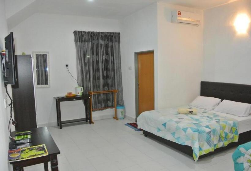 חדר משפחתי דלוקס, Wave Langkawi Inn