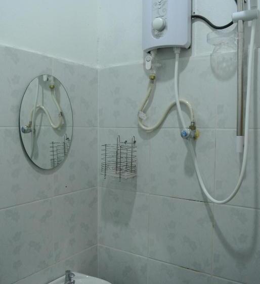 חדר משפחתי דלוקס, Wave Langkawi Inn