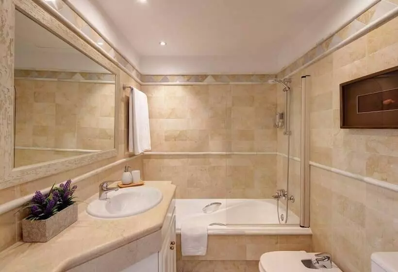 سوییت, Apartamentos Greenlife Golf