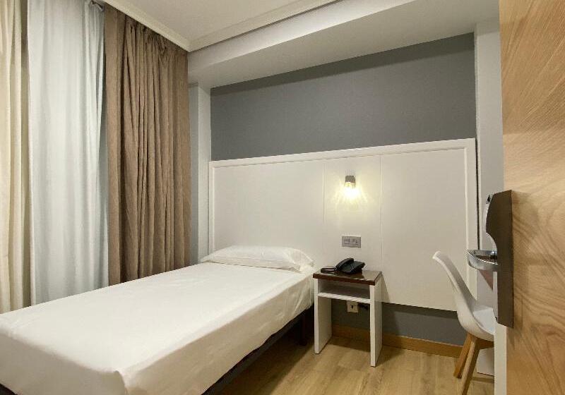 غرفة إقتصادية فردية, Arsus