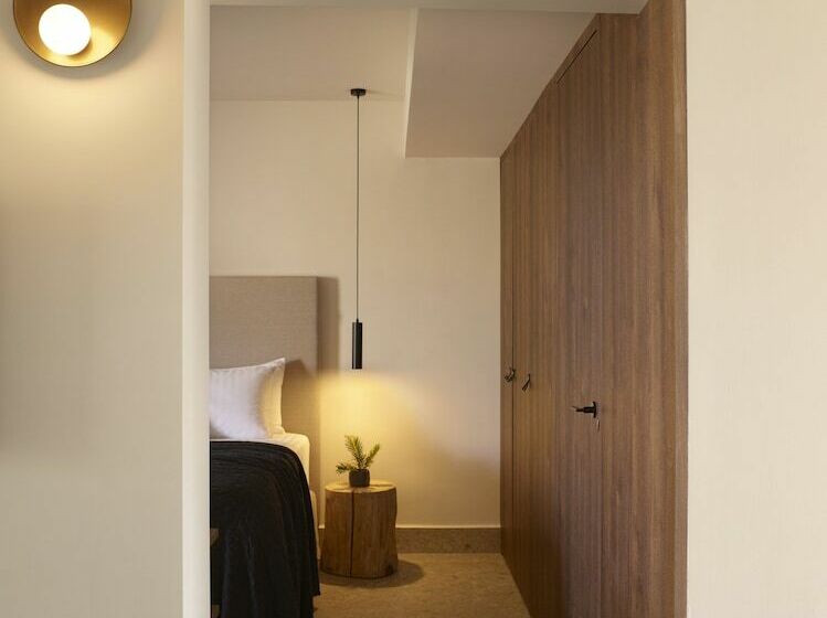 جناح مزود بحمام سباحة, Asterion Suites & Spa   Designed For Adults