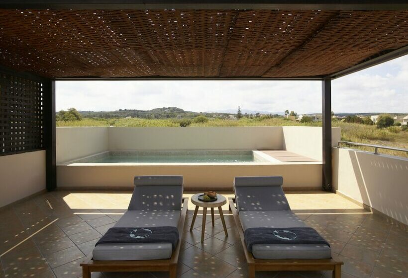 جناح مزود بحمام سباحة, Asterion Suites & Spa   Designed For Adults