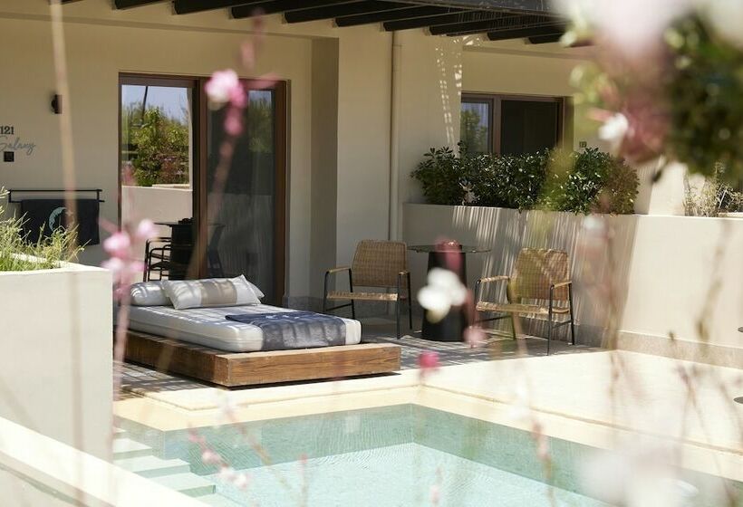 套房配有游泳池, Asterion Suites & Spa   Designed For Adults