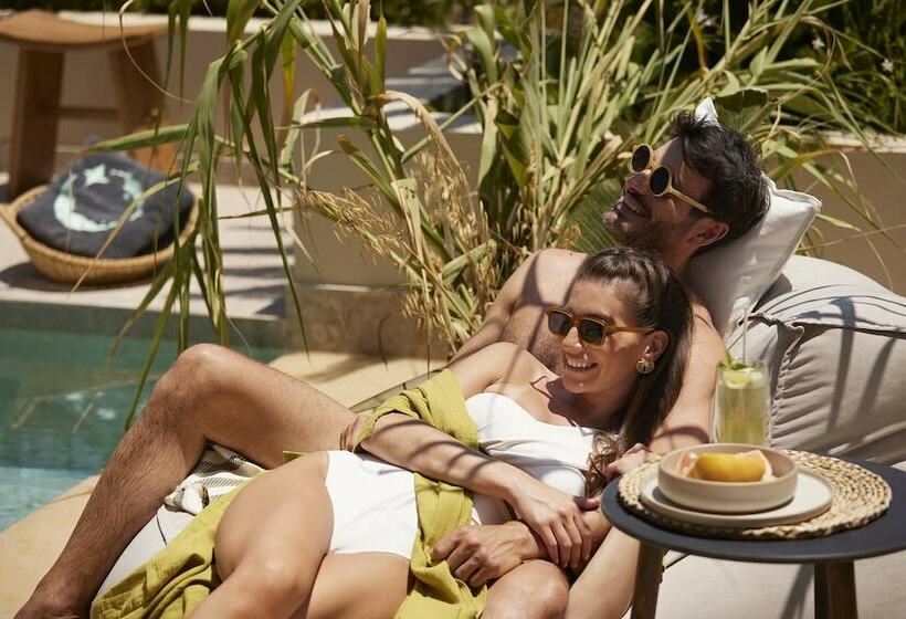 جناح مزود بحمام سباحة, Asterion Suites & Spa   Designed For Adults