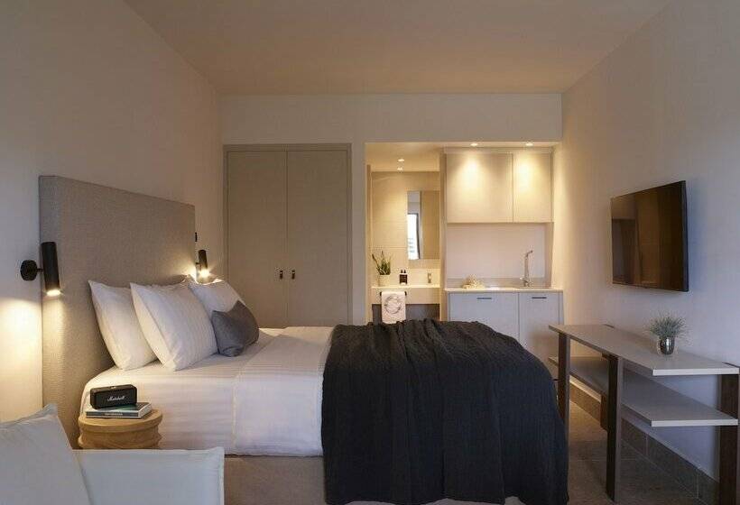 غرفة سوبيريور مطلّة علي البحر, Asterion Suites & Spa   Designed For Adults