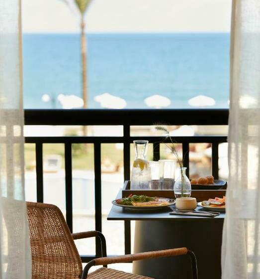 Номер Superior Вид на Море, Asterion Suites & Spa   Designed For Adults