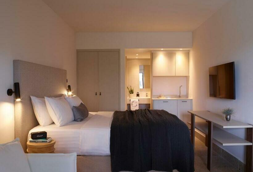 غرفة سوبيريور مطلّة علي البحر, Asterion Suites & Spa   Designed For Adults