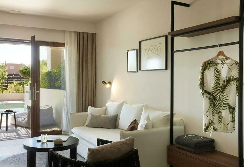 Люкс с Бассейном, Asterion Suites & Spa   Designed For Adults