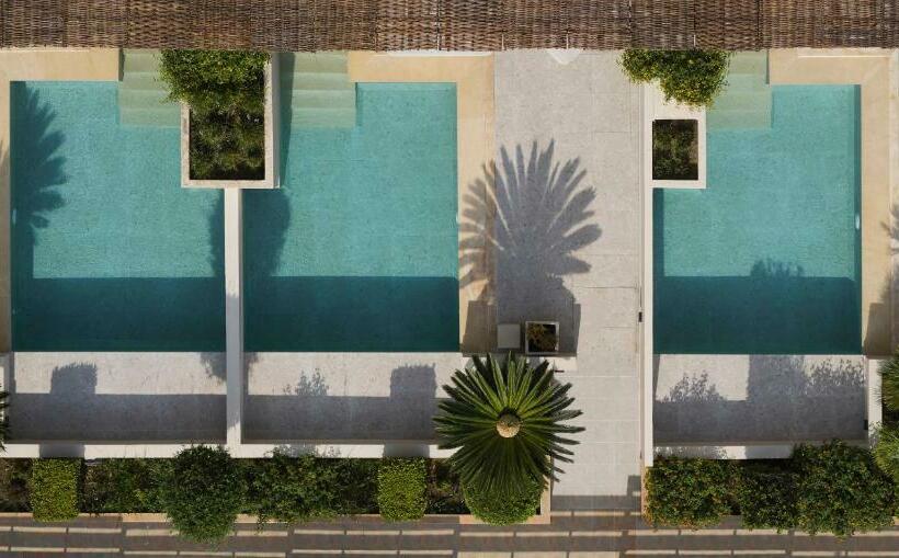 جناح مزود بحمام سباحة, Asterion Suites & Spa   Designed For Adults