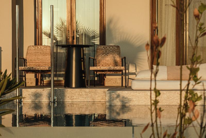 Люкс, Asterion Suites & Spa   Designed For Adults