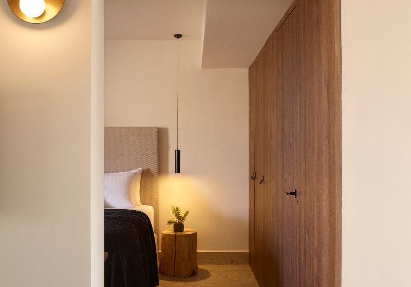 جناح مزود بحمام سباحة, Asterion Suites & Spa   Designed For Adults