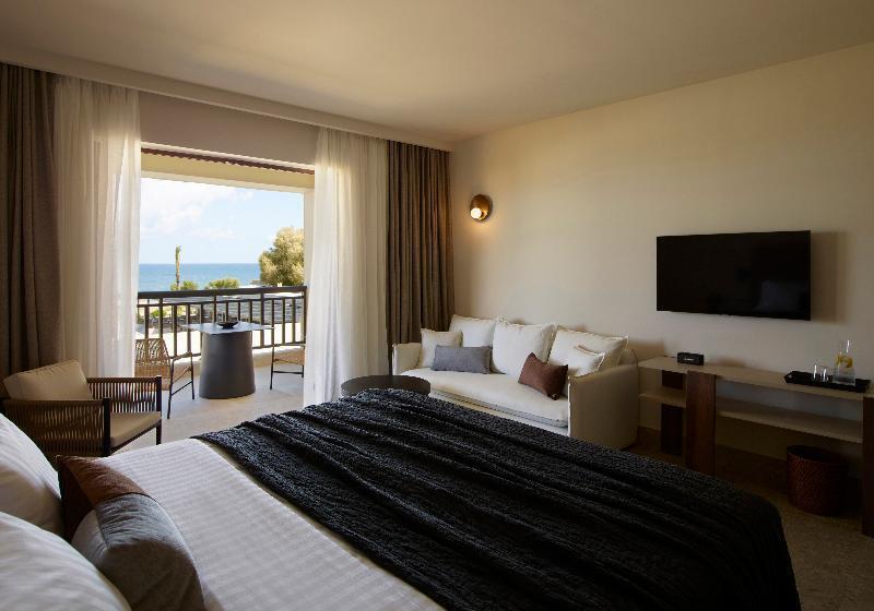 Номер Superior Вид на Море, Asterion Suites & Spa   Designed For Adults