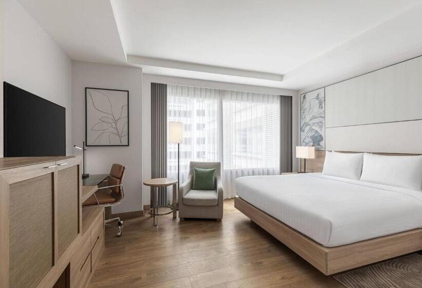 Şehir Manzaralı büyük boy yataklı Lüks Oda, Courtyard By Marriott Bangkok