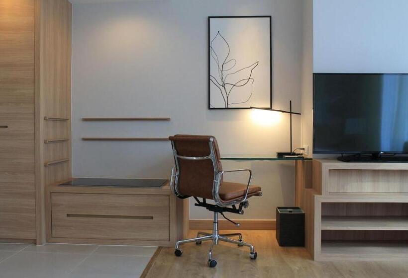 İki Çift Kişilik Yataklı Standart Oda, Courtyard By Marriott Bangkok