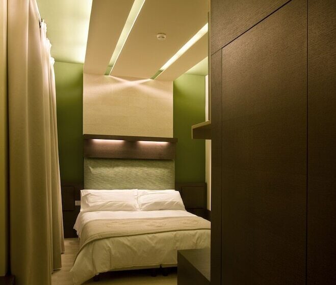 اتاق سوپریور, Eos