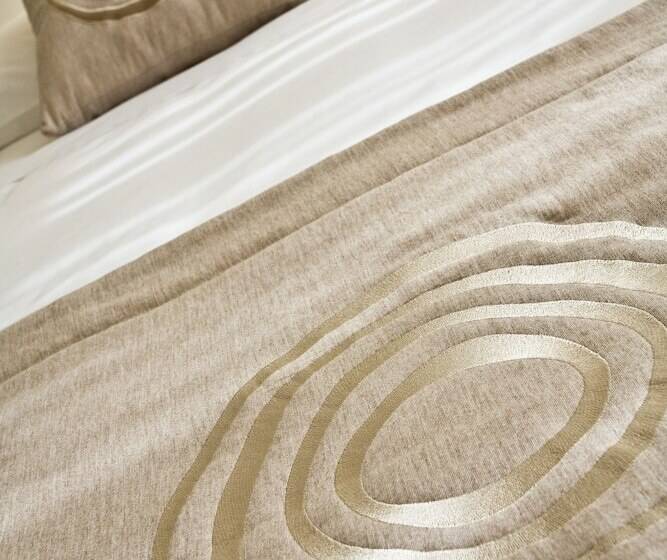 اتاق استاندارد, Eos