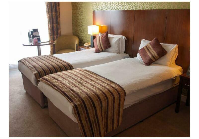 Standard Room, George Limerick
