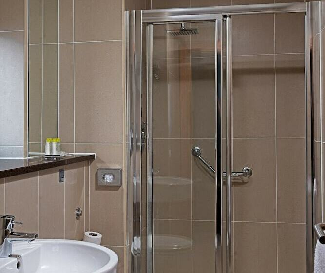 Номер Стандарт, George Limerick