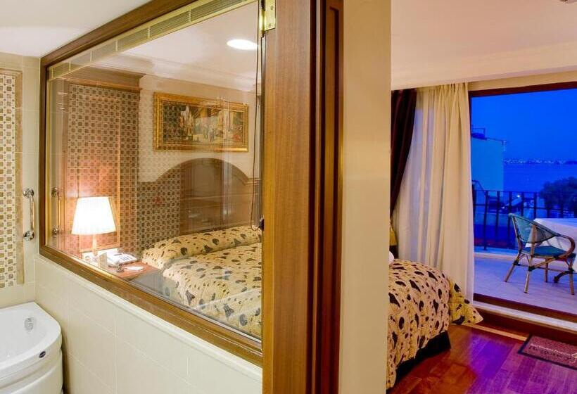 バルコニー付きスタンダードルーム, Glk Premier Regency Suites & Spa