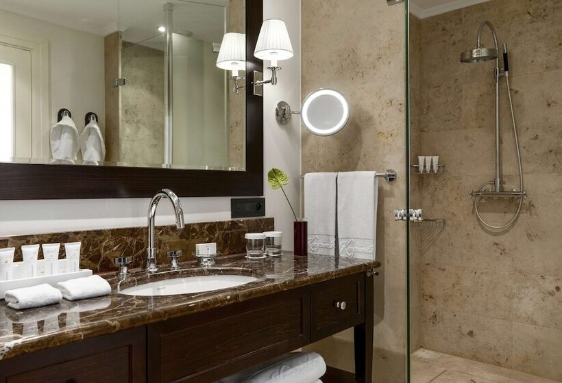 Люкс Повышенной Комфортности, Grand Hotel Kempinski High Tatras