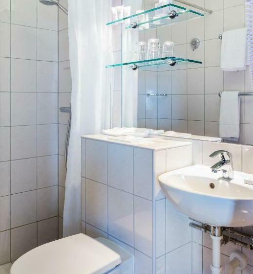 اتاق استاندارد, Holt The Art