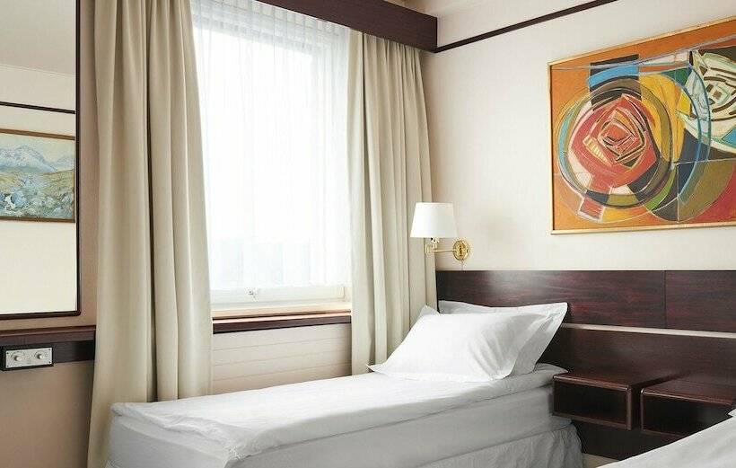 اتاق استاندارد, Holt The Art