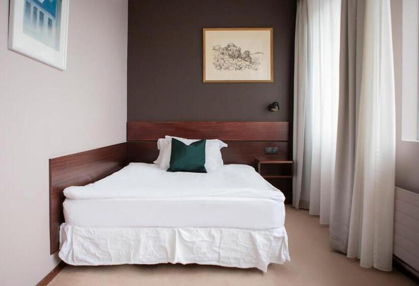 اتاق استاندارد یک تخته با بالکن, Holt The Art