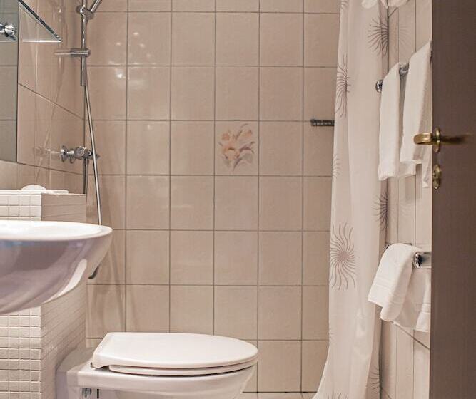 اتاق استاندارد یک تخته با بالکن, Holt The Art