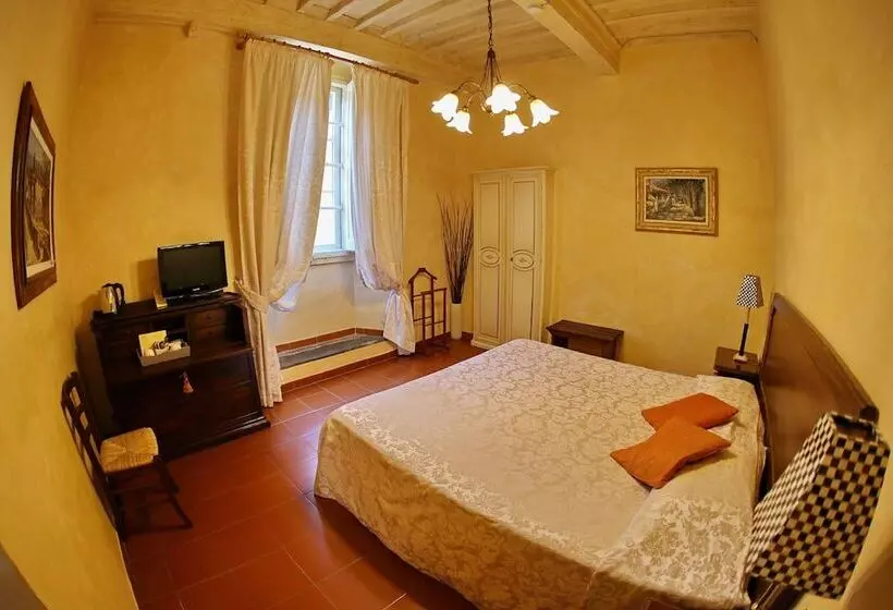 اتاق لوکس, Italia Cortona