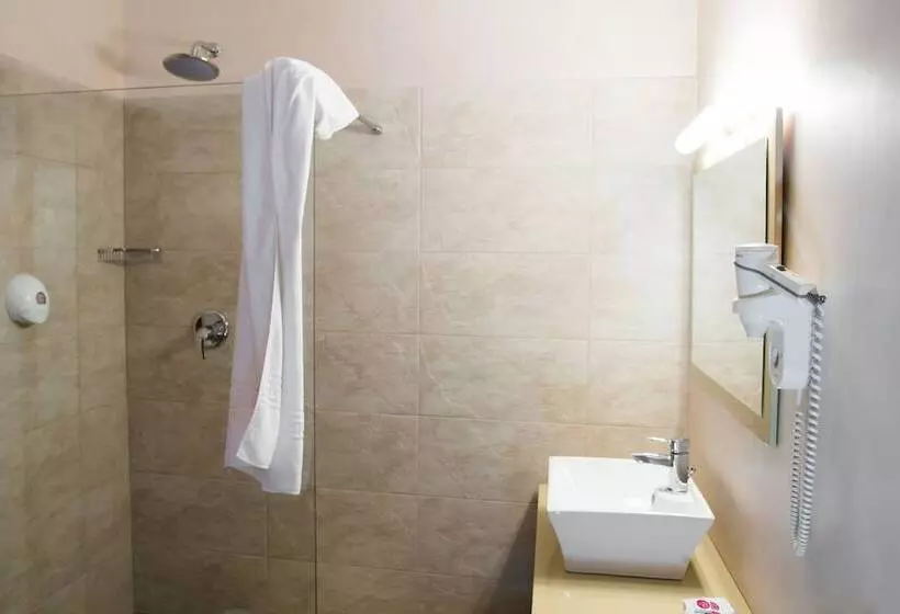 اتاق استاندارد, Perla