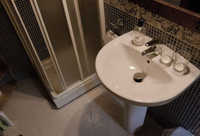 Номер Стандарт, Saueth