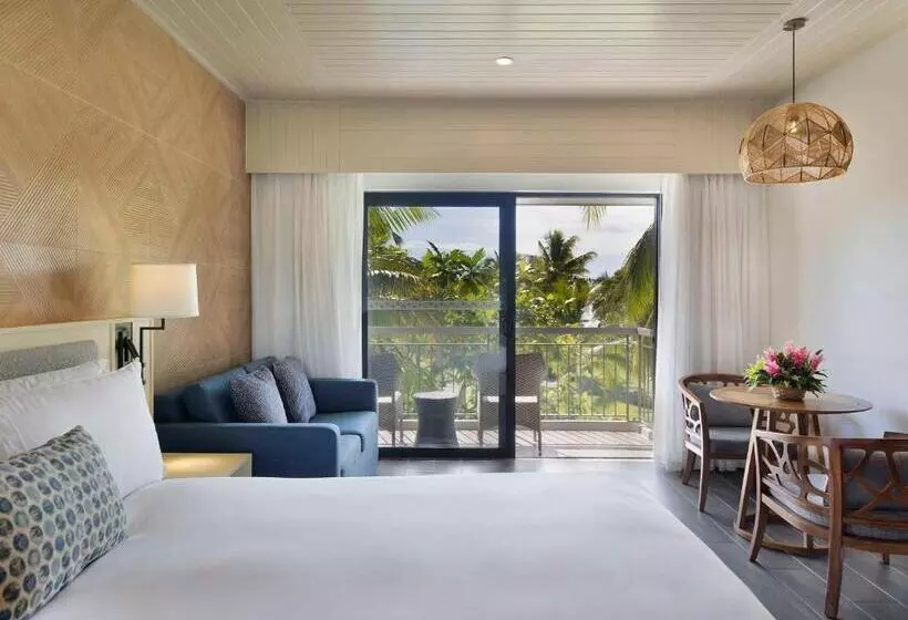 キングサイズベッドのデラックスルーム, Sofitel Fiji Resort & Spa