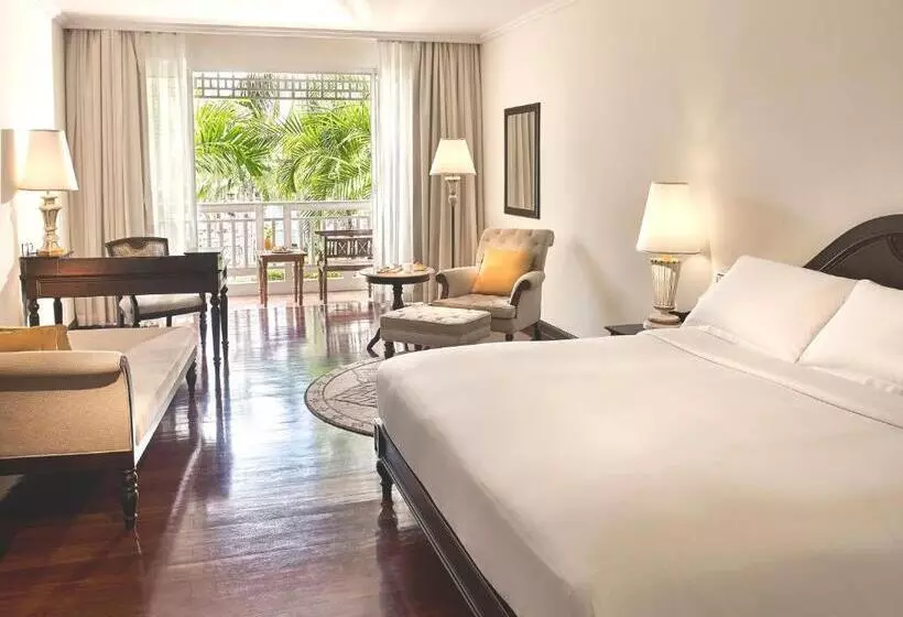 اتاق لوکس با تخت بزرگ, Sofitel Krabi Phokeethra Golf And Spa Resort