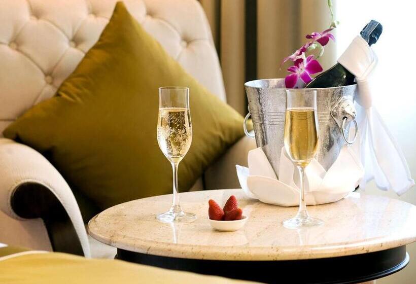 스탠다드 룸 킹사이즈 침대, Sofitel Krabi Phokeethra Golf And Spa Resort