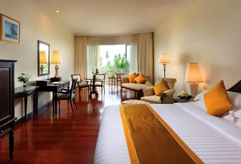 스탠다드 룸 킹사이즈 침대, Sofitel Krabi Phokeethra Golf And Spa Resort