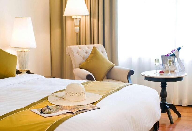 디럭스 룸 킹사이즈 침대, Sofitel Krabi Phokeethra Golf And Spa Resort