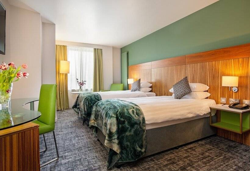 标准间, The Glasshouse