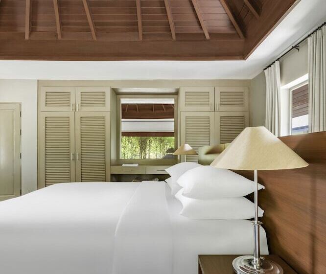 וילת 3 חדרי שינה עם בריכה, The Pavilions Phuket