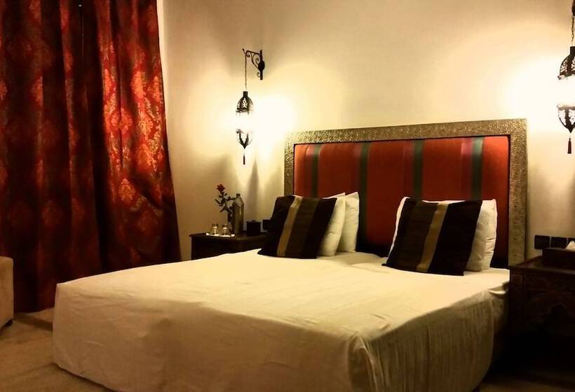 اتاق خانوادگی, Villa Amira & Spa