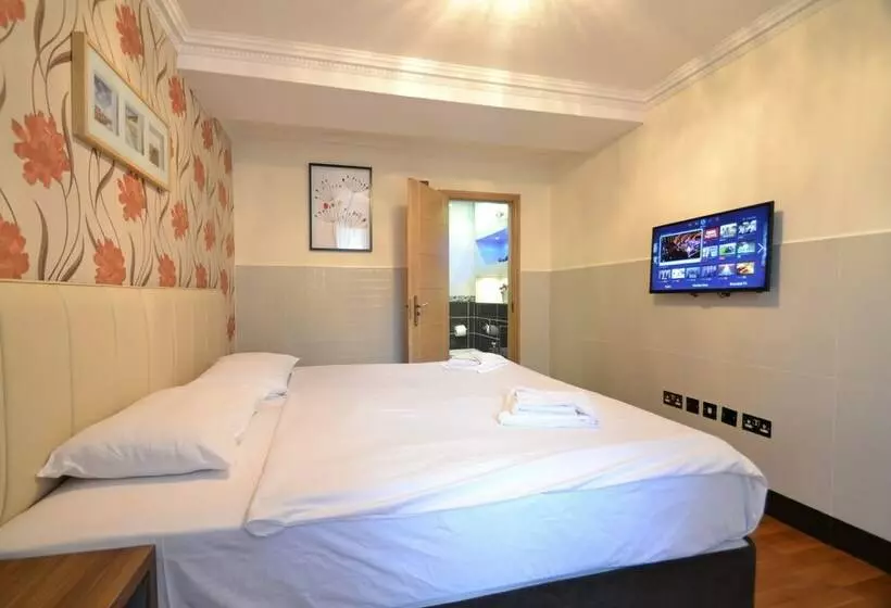 آپارتمان سوپریور 3 خوابه, Hyde Park Suites Apartments