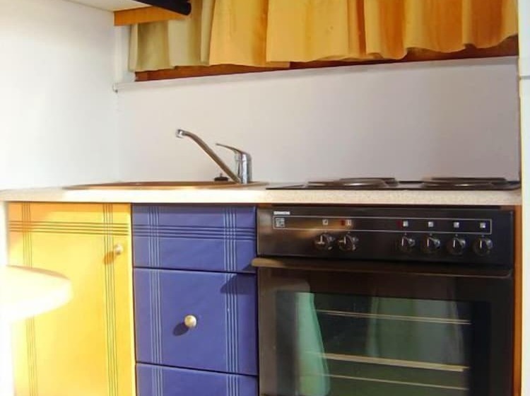 استودیوی استاندارد, Kalimera Hotel Apartments