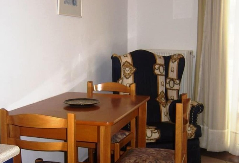 استودیوی استاندارد, Kalimera Hotel Apartments
