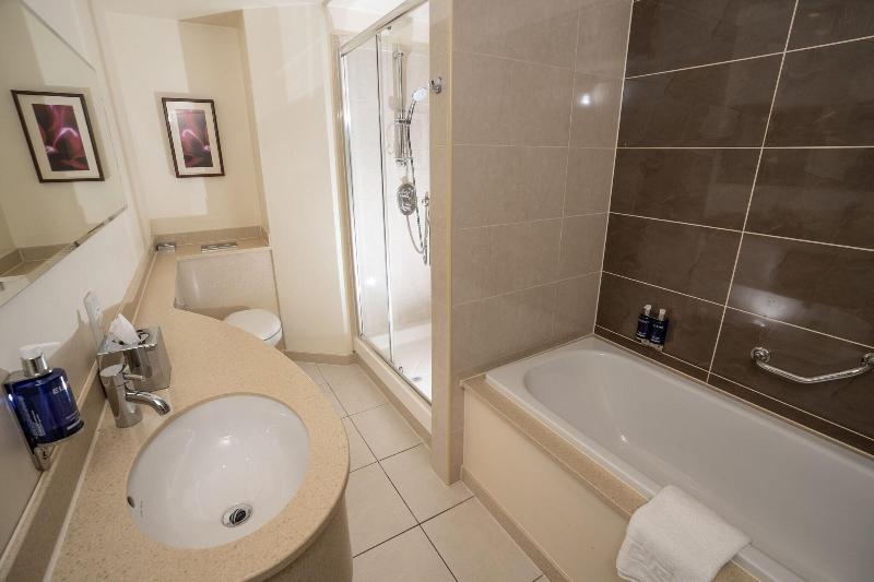 Номер Deluxe, Manchester Marriott Hotel Piccadilly