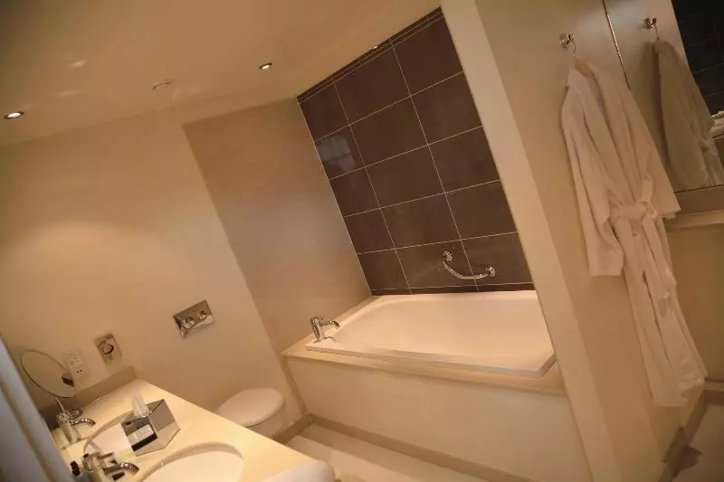 اتاق لوکس, Manchester Marriott Hotel Piccadilly