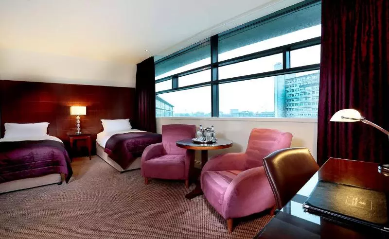 اتاق استاندارد, Manchester Marriott Hotel Piccadilly