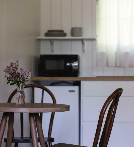 דירת חדר, Anchor Inn